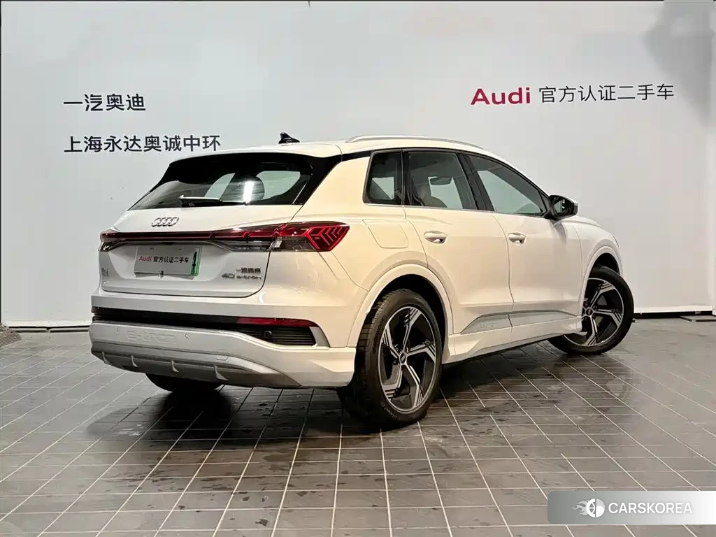 Audi Q4 2024 Белый из Китая, фото 3