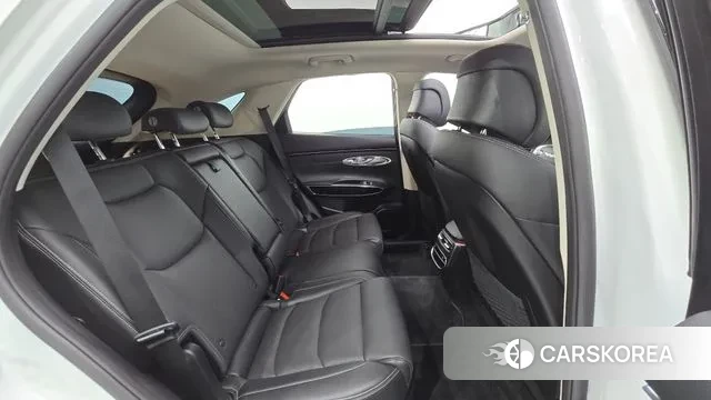 Genesis GV70 2023 Белый из Кореи, фото 3