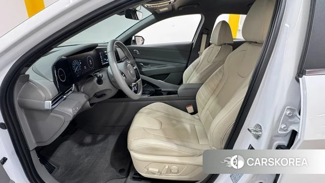 Hyundai The New Avante (CN7) 2023 Белый из Кореи, фото 3