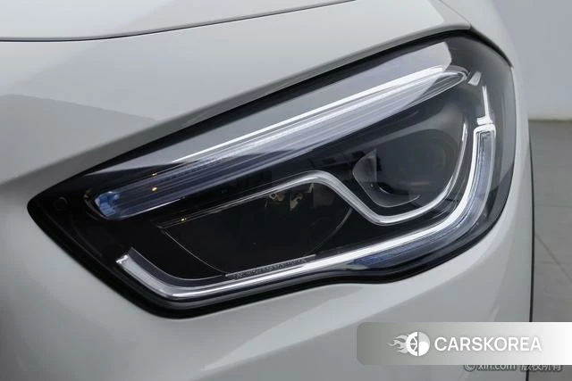 Mercedes-Benz GLA 2021 Белый из Китая, фото 3