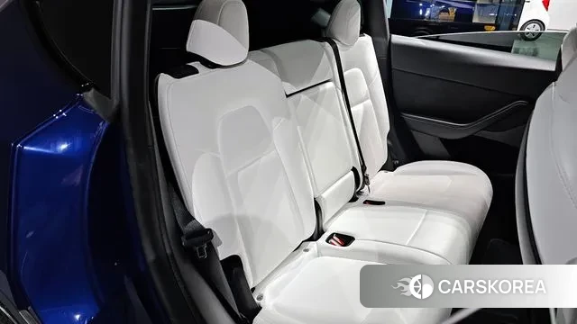 Tesla Model Y 2024 Синий из Кореи, фото 3