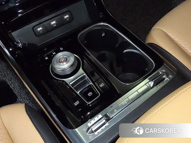 Kia Carnival 4th generation 2021 Красный из Кореи, фото 3