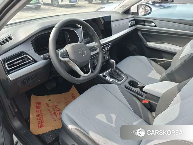 Volkswagen Lavida 2023 Белый из Китая, фото 3
