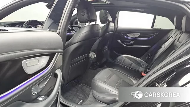 Mercedes-Benz AMG GT 2021 Черный из Кореи, фото 3