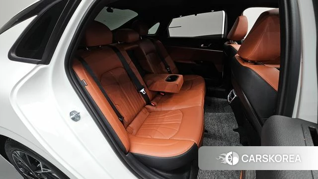 Kia The New K5 Hybrid 3rd generation 2025 Белый из Кореи, фото 3