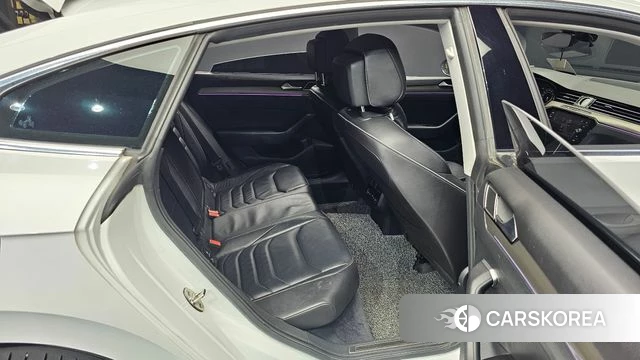 Volkswagen Arteon 2018 Белый из Кореи, фото 3