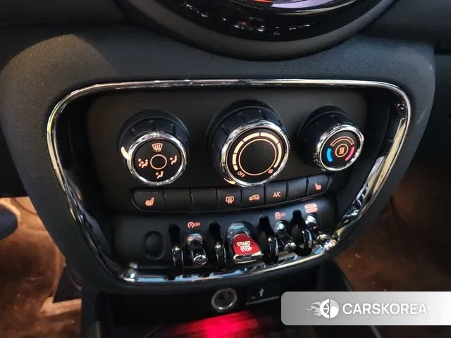 Mini Cooper Clubman 2020 Жемчужный цвет из Кореи, фото 3