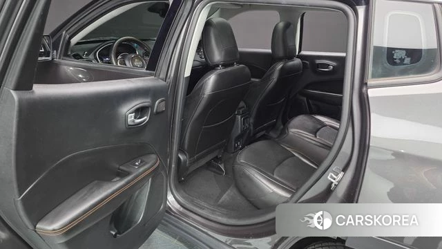 Jeep Compass 2nd Generation 2019 Серый из Кореи, фото 3