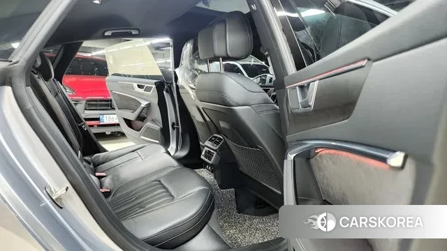 Audi A7 (4K) 2020 Серебряный из Кореи, фото 3