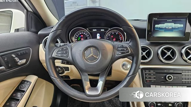 Mercedes-Benz GLA-Class X156 2018 Белый из Кореи, фото 3