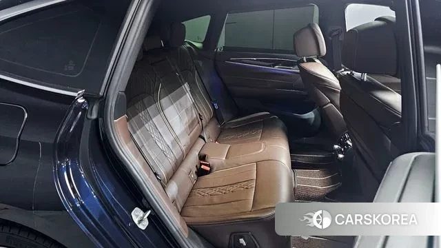 BMW 6 Series GT (G32) 2022 Черный из Кореи, фото 3