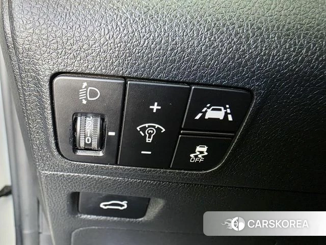 Kia K5 3rd generation 2021 Жемчужный цвет из Кореи, фото 3