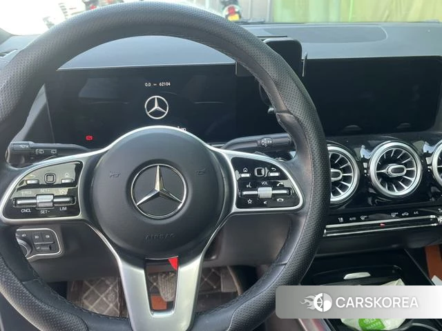 Mercedes-Benz GLA 2021 Белый из Китая, фото 3