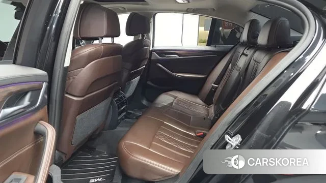 BMW 5 Series (G30) 2019 Черный из Кореи, фото 3