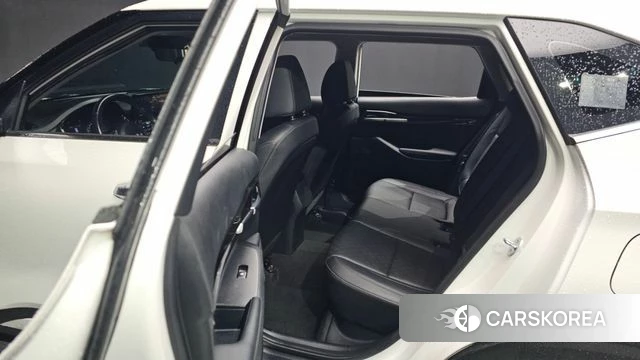 Kia Seltos 2022 Белый из Кореи, фото 3