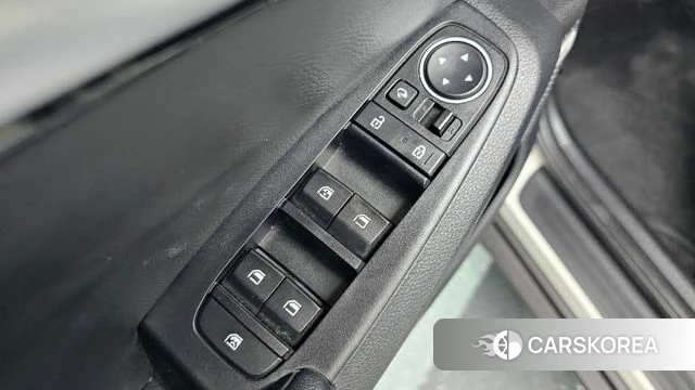 Kia Seltos 2019 Белый из Кореи, фото 3