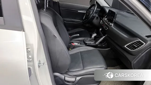 Kia Seltos 2021 Белый из Кореи, фото 3