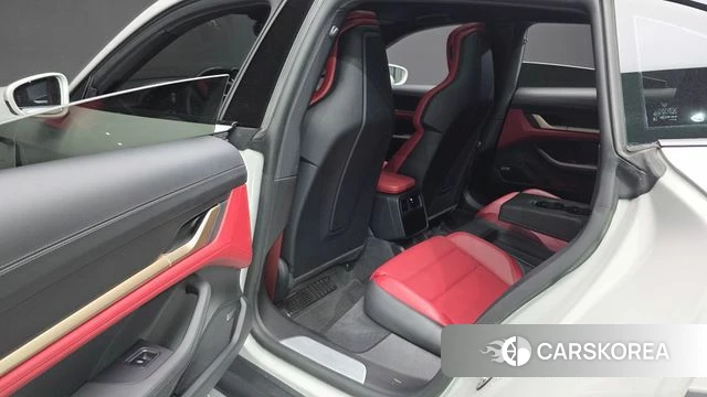 Porsche Taycan 2022 Серый из Кореи, фото 3