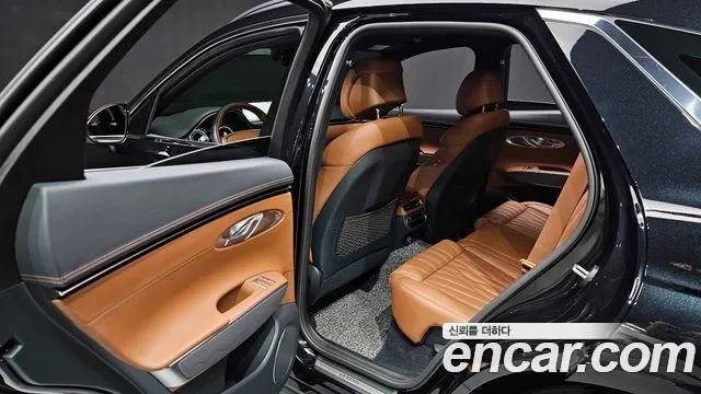 Genesis GV70 2023 Черный из Кореи, фото 3