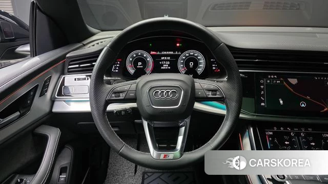 Audi Q8 (4M) 2022 Черный из Кореи, фото 3
