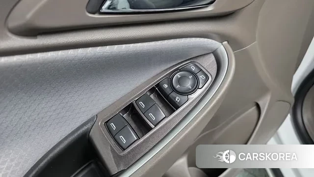 Chevrolet (GM Daewoo) All New Malibu 2018 Белый из Кореи, фото 3