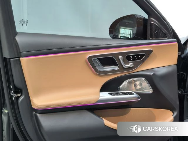 Mercedes-Benz E-class 2025 Черный из Китая, фото 3