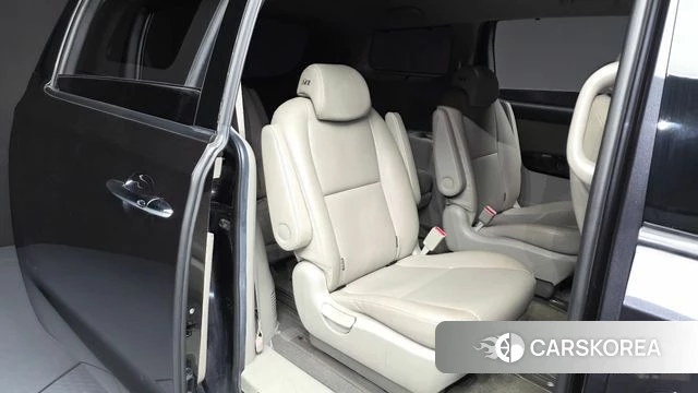 Kia The New Carnival 2020 Серый из Кореи, фото 3