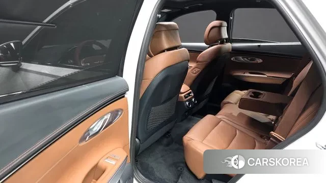 Genesis GV70 2022 Белый из Кореи, фото 3