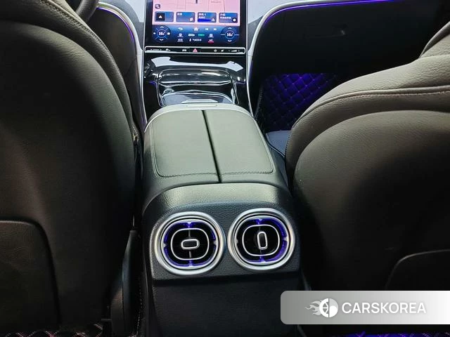 Mercedes-Benz Class C 2023 Серебристо-серый из Китая, фото 3