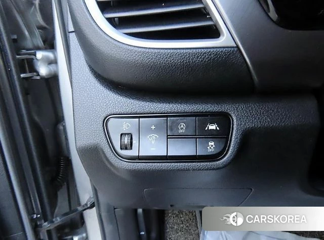 Kia Seltos 2019 Серебряный из Кореи, фото 3