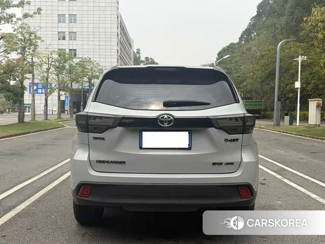 Toyota Highlander 2018 Темно-серый из Китая, фото 3