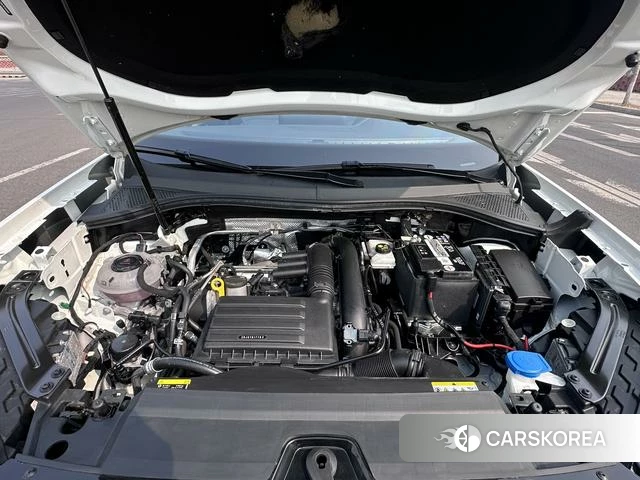 Volkswagen Tanyue 2022 Белый из Китая, фото 3
