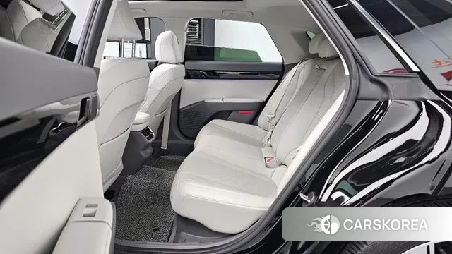 Hyundai Grandeur Hybrid (GN7) 2023 Черный из Кореи, фото 3