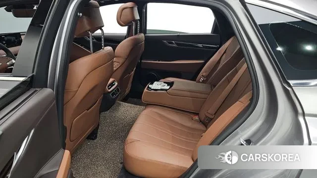 Genesis G80 (RG3) 2022 Серебряный из Кореи, фото 3