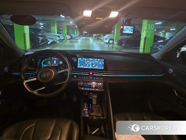 Hyundai The New Avante (CN7) 2023 Черный из Кореи, фото 3