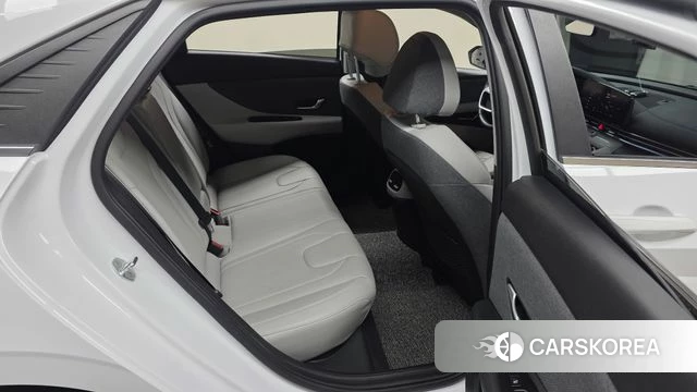 Hyundai Avante (CN7) 2021 Белый из Кореи, фото 3
