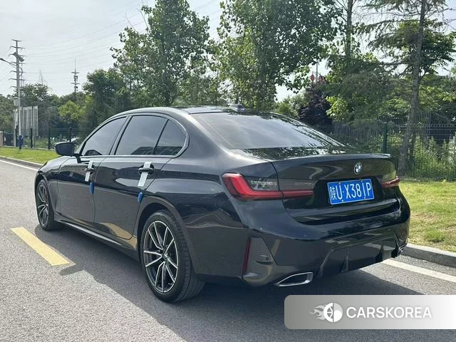 BMW 3 series 2023 Черный из Китая, фото 3
