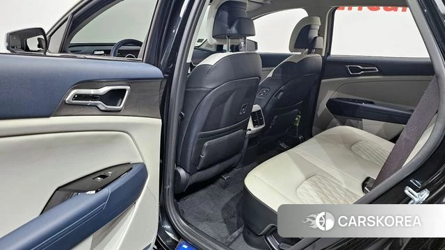 Kia Sportage 5th Generation Hybrid 2023 Черный из Кореи, фото 3