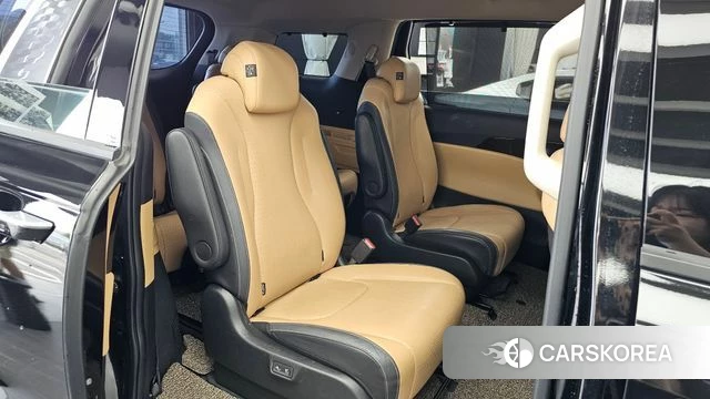 Kia Carnival 4th generation 2022 Черный из Кореи, фото 3