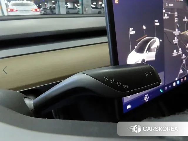 Tesla Model 3 2021 Белый из Кореи, фото 3