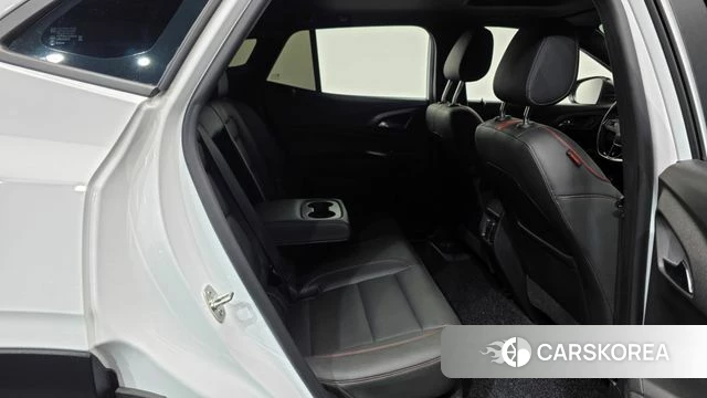 Chevrolet (GM Daewoo) Trax Crossover 2023 Белый из Кореи, фото 3