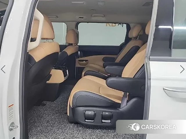 Kia Carnival 4th generation 2022 Белый из Кореи, фото 3