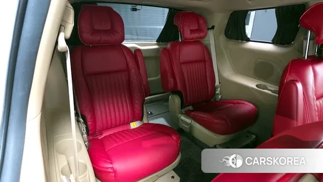 Kia The New Carnival 2019 Белый из Кореи, фото 3