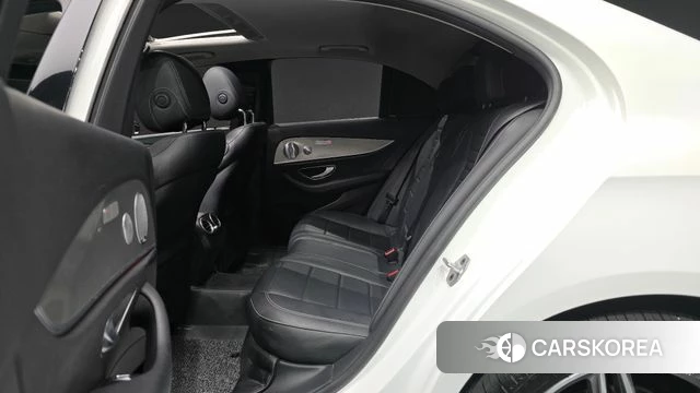 Mercedes-Benz E-Class W213 2018 Белый из Кореи, фото 3