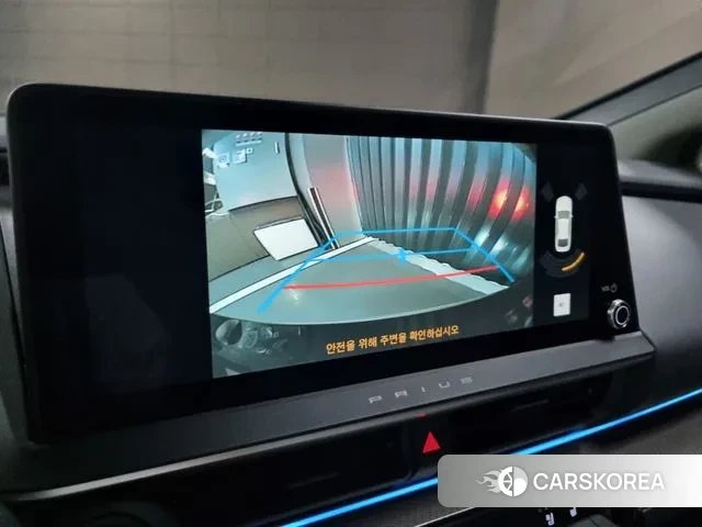 Toyota Prius 5th Generation 2023 Белый из Кореи, фото 3