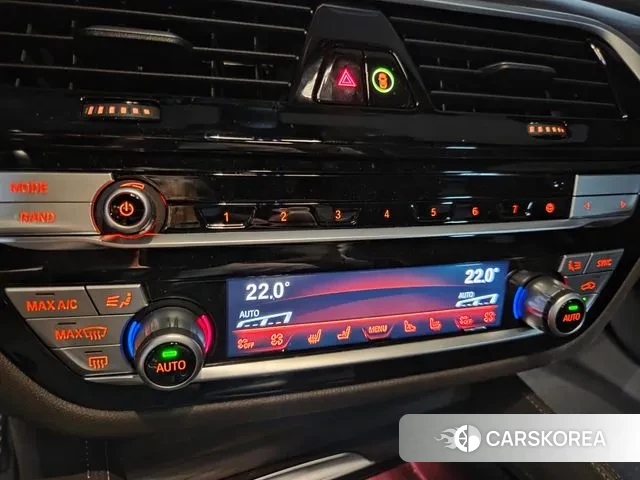 BMW 5 Series (G30) 2020 Синий из Кореи, фото 3