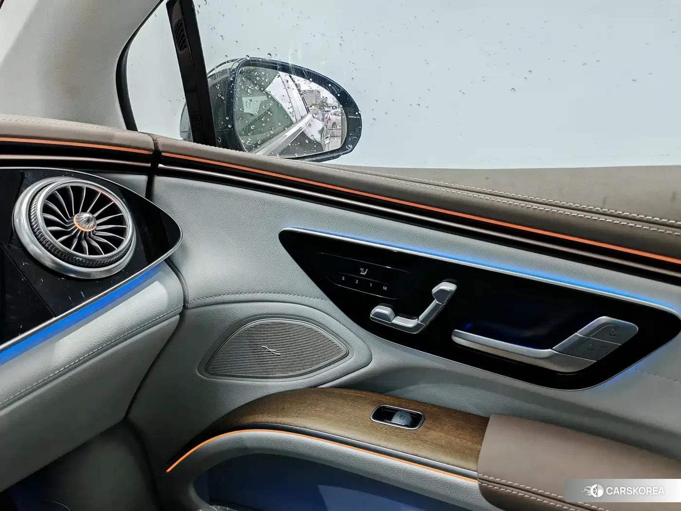Mercedes-Benz EQS 2025 Silver/gray из Китая, фото 3