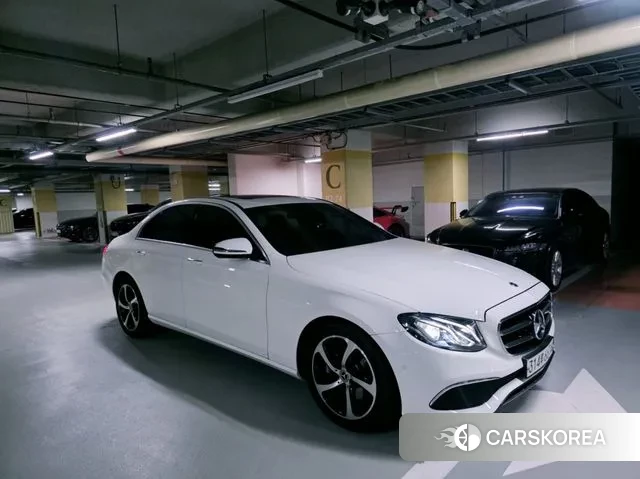 Mercedes-Benz E-Class W213 2020 Белый из Кореи, фото 3