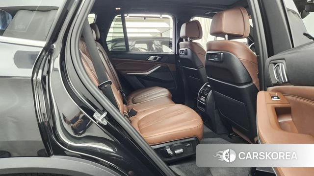 BMW X5 (G05) 2023 Черный из Кореи, фото 3