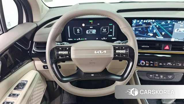 Kia The New Carnival 4th Generation 2025 Белый из Кореи, фото 3